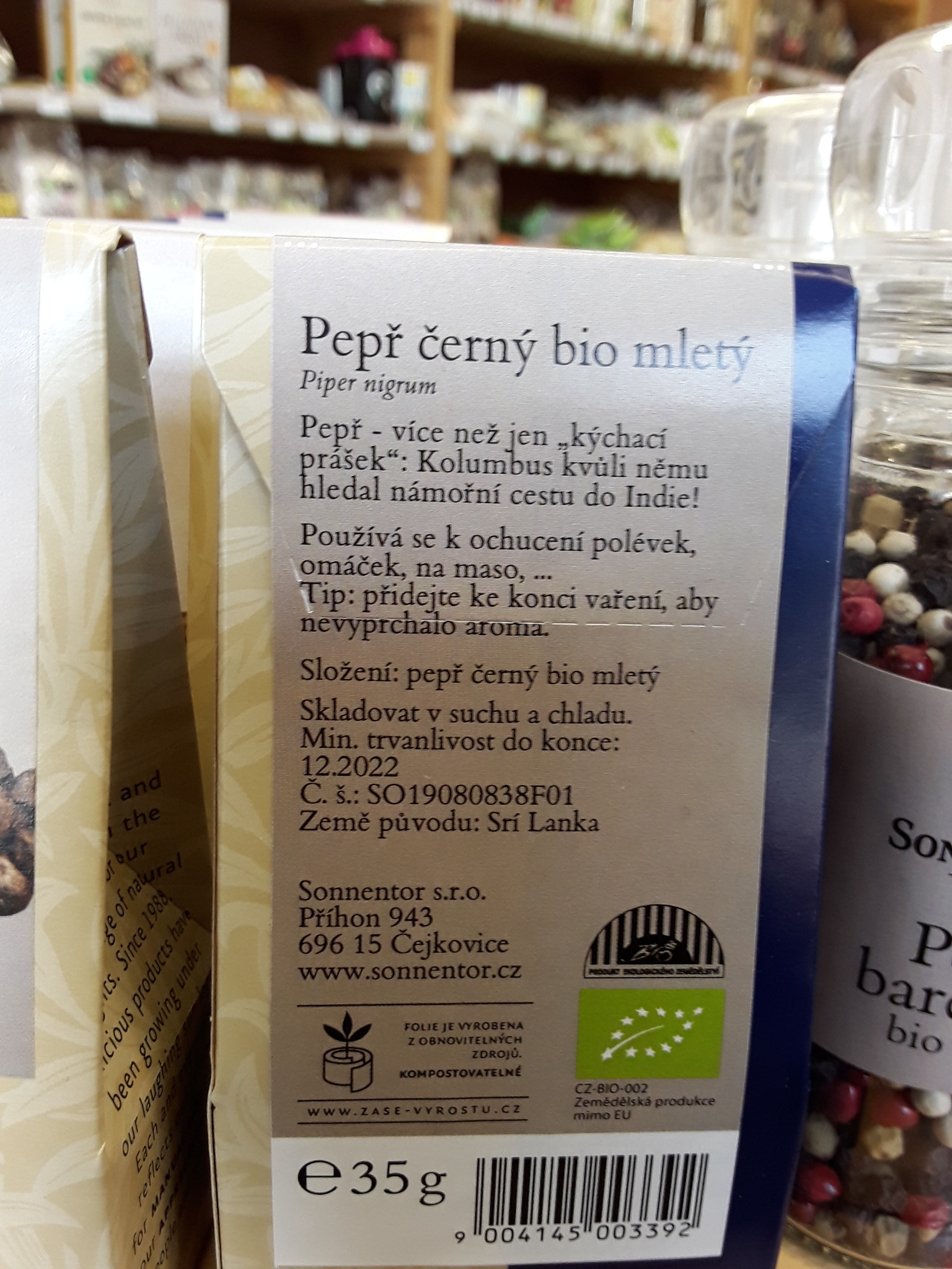 Pepř černý, mletý