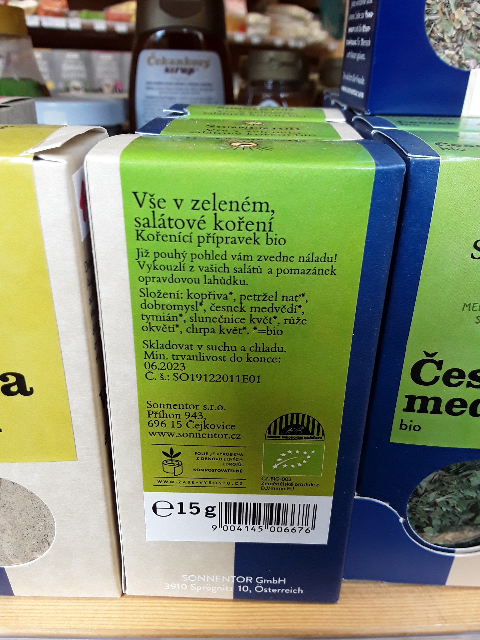 Vše v zeleném, salátové koření