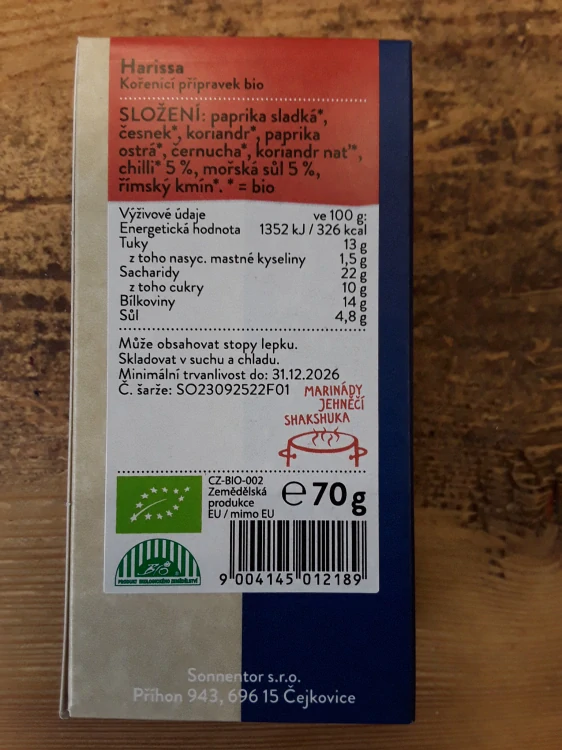 Harissa, bio