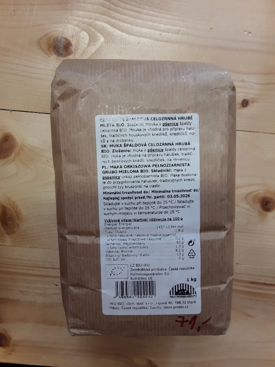 Špaldová mouka celozrnná hrubě mletá