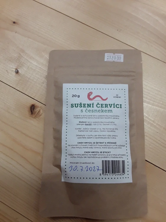 Sušení červíci s česnekem 