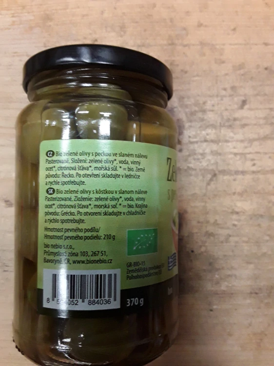 Bio zelené olivy s peckou vy slaném nálevu