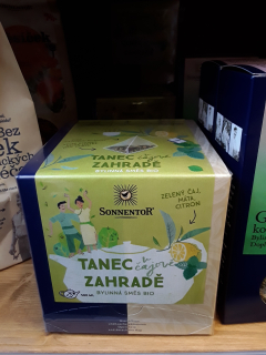 Tanec v čajové zahradě