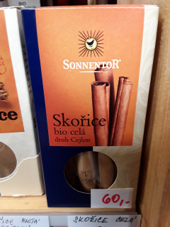 Skořice celá
