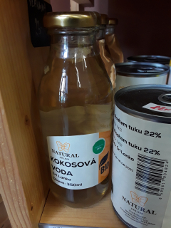 Kokosová voda Natural