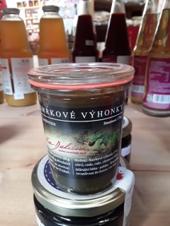 smrkové výhonky