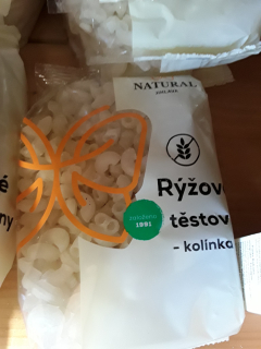 Rýžové těstoviny kolínka