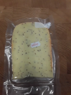 Gouda s hořčičným semínkem