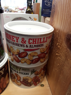 Směs ořechů s medem a chilli