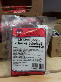 Lísková jádra v hořké čokoládě