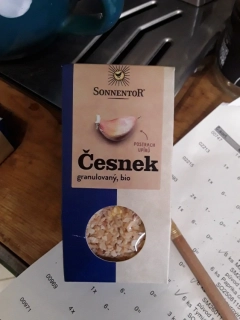 Česnek granule