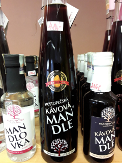 Hustopečská mandlovka kávová