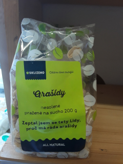 Arašídy nesolené pražené na sucho