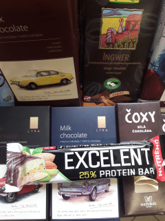 Excelent mandle a pistácie