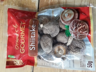 Shiitake - sušené houby