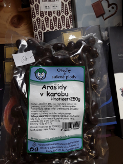 Arašídy v karobu