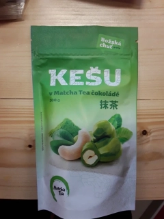 Kešu v Matcha tea tea čokoládě