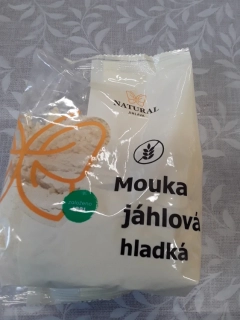 Mouka jáhlová hladká